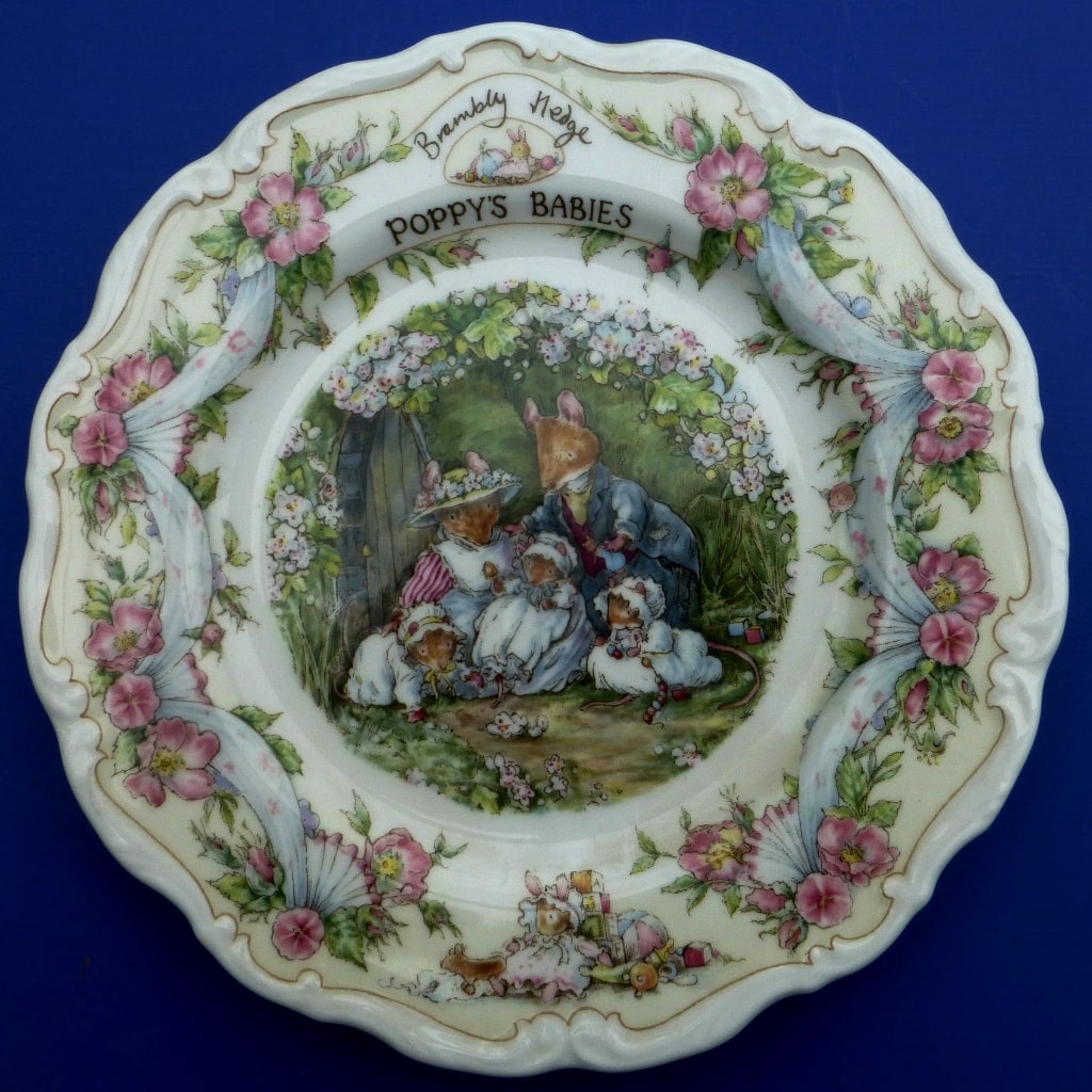 Royal Doulton Brambly Hedge Wall Plate - Poppy's Babies