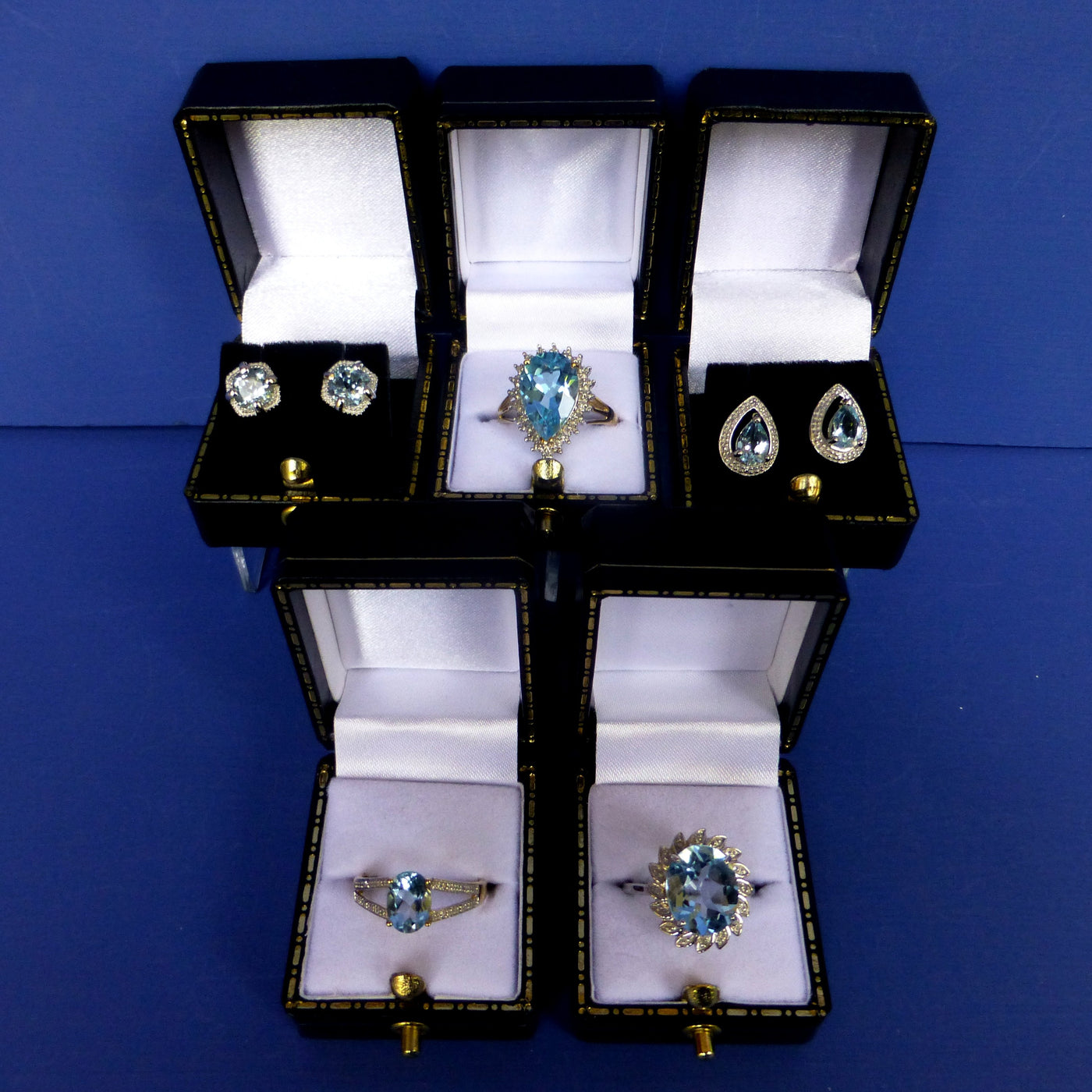 Fine Jewellery - Blue Topaz