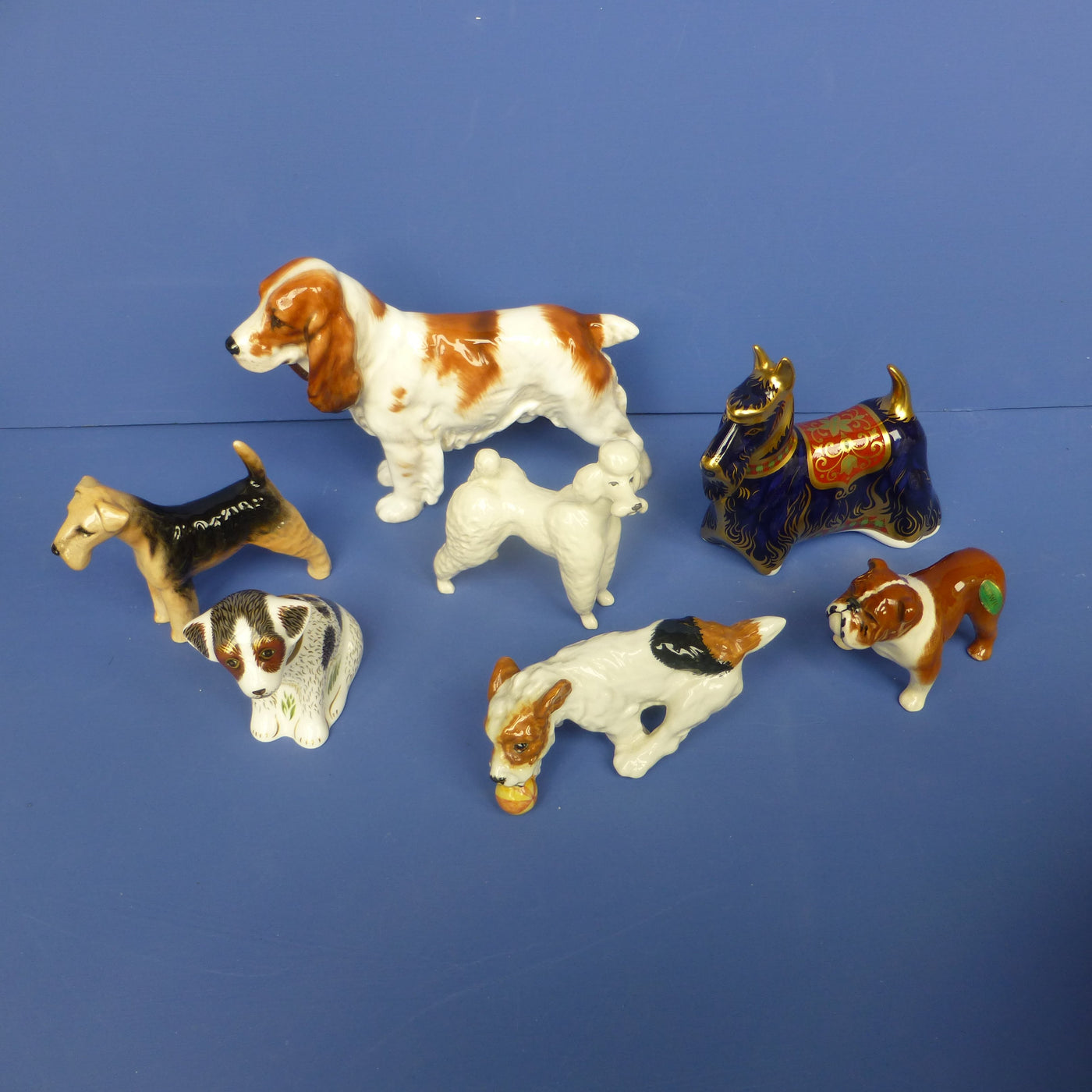 Pottery & Porcelain - Collections - Dogs