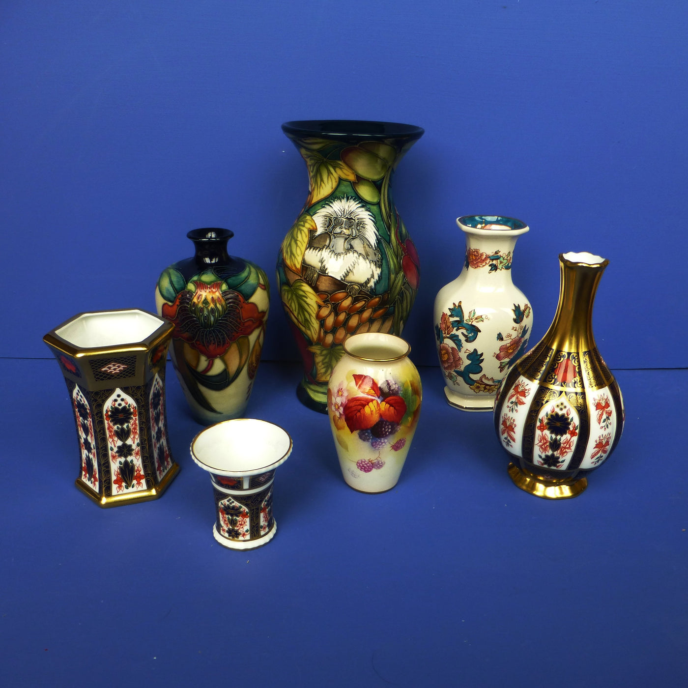 Pottery & Porcelain - Type - Vases