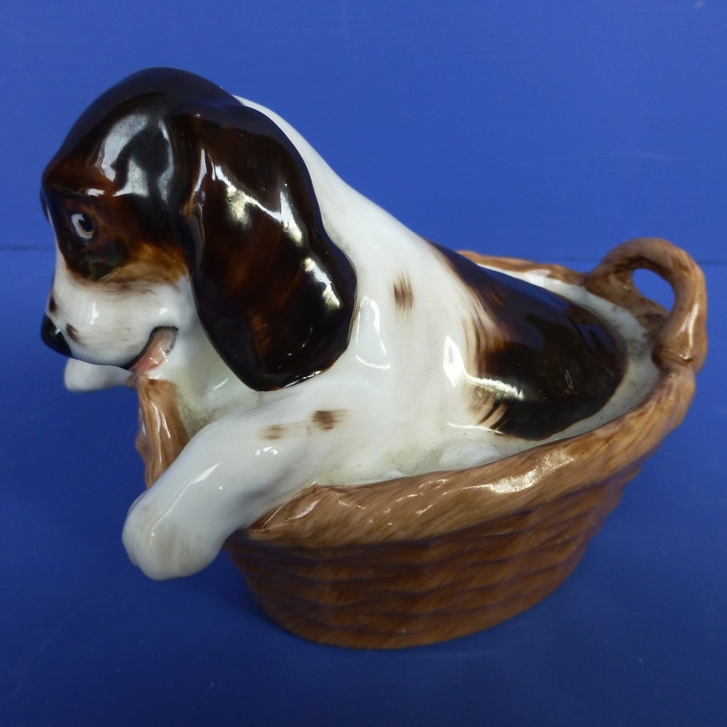 Vintage Royal Doulton Spaniel Dog 2024 In Basket HN2585